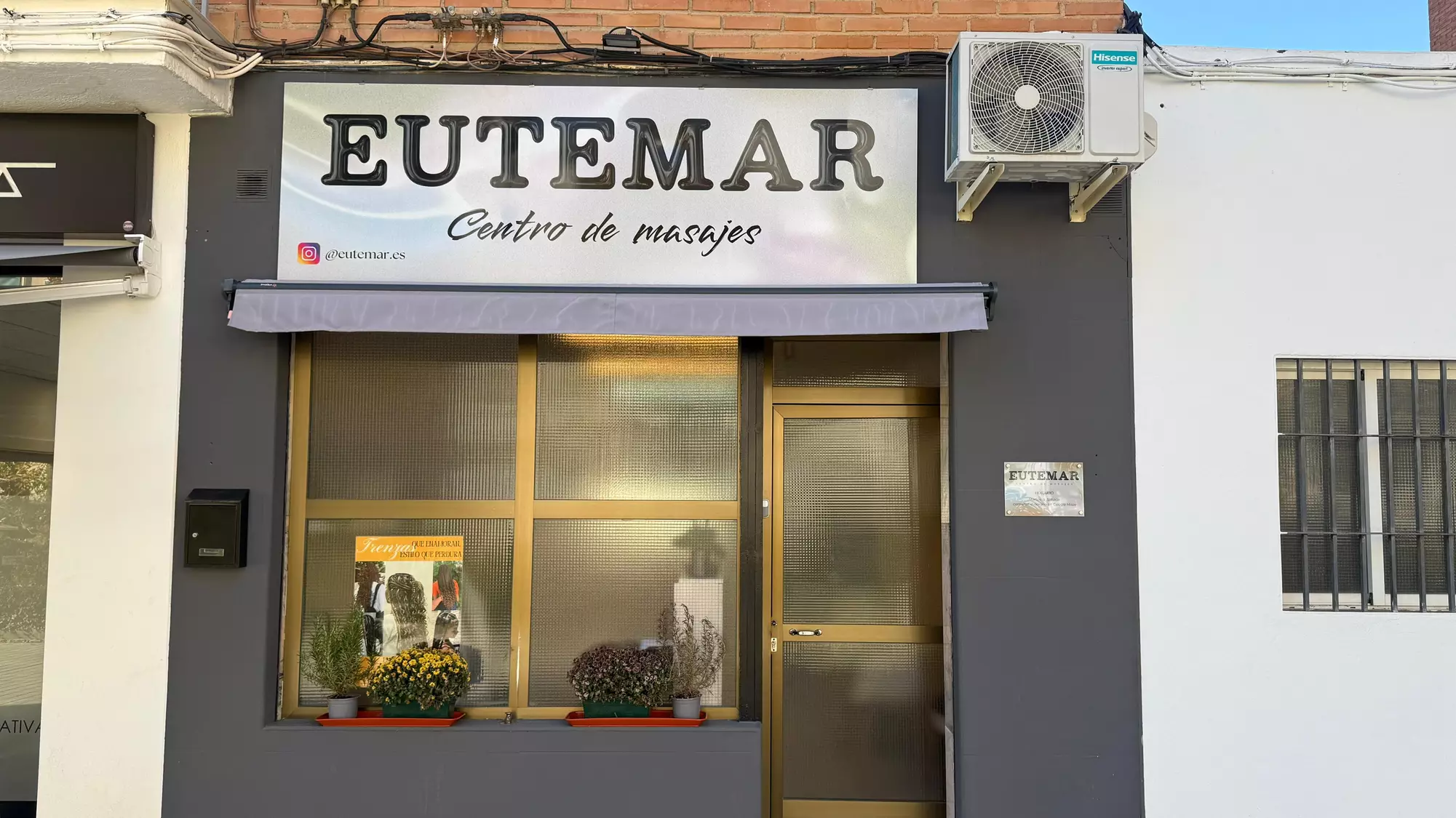 Masaje relajante, de descarga, craneosacral y con ventosas