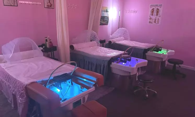 Deluxe or Royal Package w/Head Spa + Full-Body Massage for 1 or 2