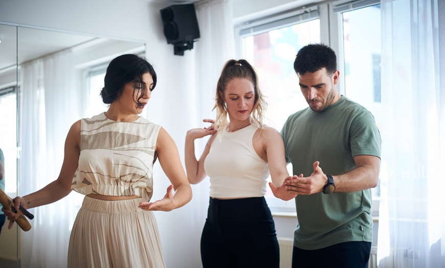Image 1: 4x bis zu 75 Min. Salsa-Anfänger-Kurs für 1 Person oder für 1 Paar