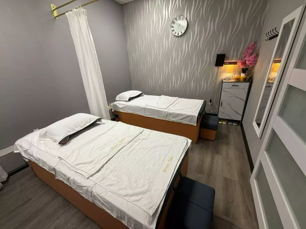 VIP Head Spa for One or Couples with Massage on Head, Neck & Shoulders