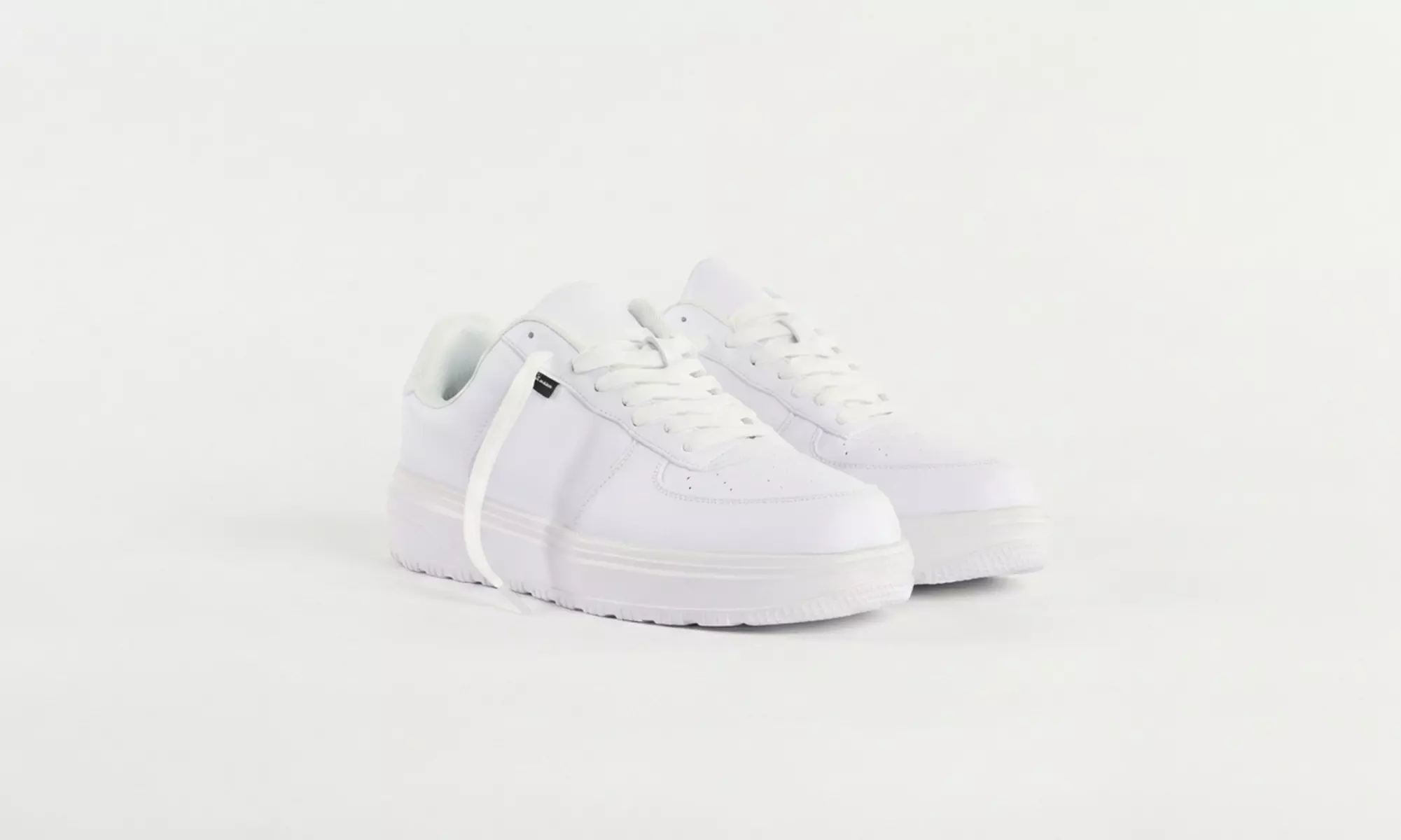 Adult Classic White Trainers