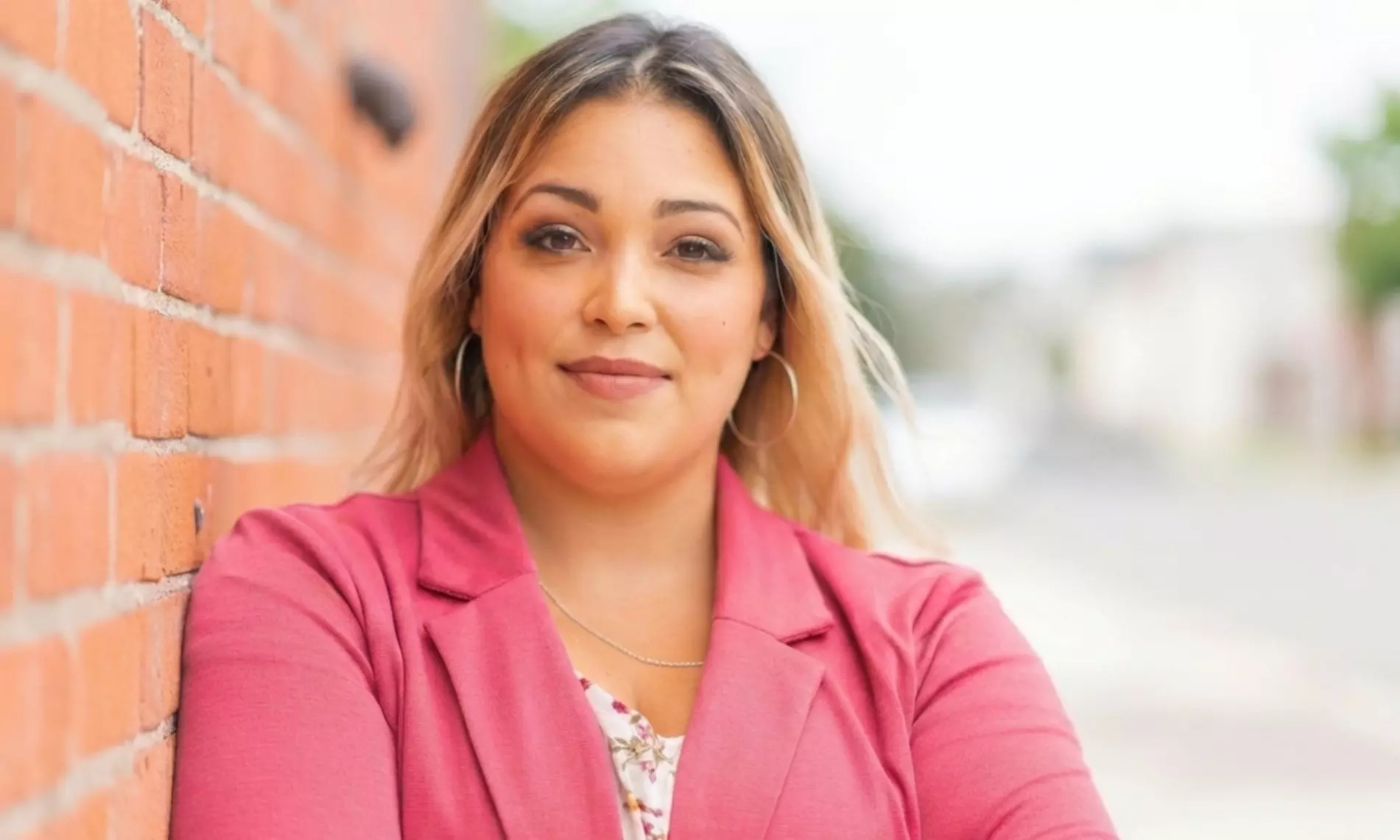 Professional In-Studio Family Photo Shoot with Digital Images