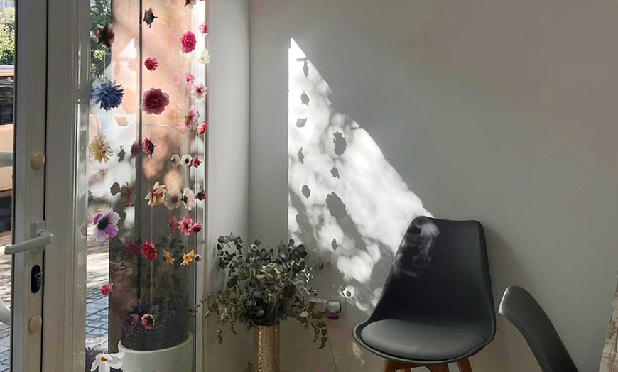 Image 3: Lifting de pestañas y tinte, laminado de cejas, visagismo y depilación