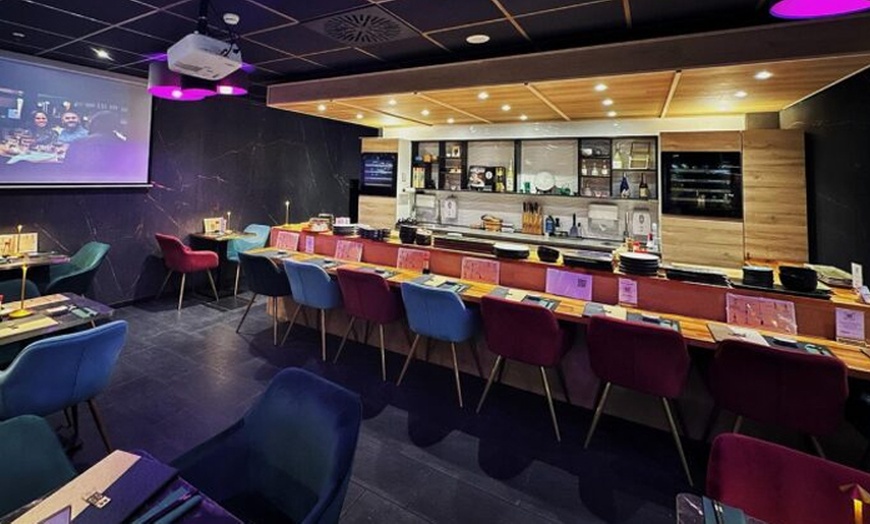 Image 4: Sushi-Bowl inkl. Softgetränk für 2 oder 4 Personen