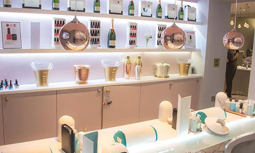 Image 7: 30-Min The Regal Refresh or 70-Min The Radiant Crown Japanese Head Spa