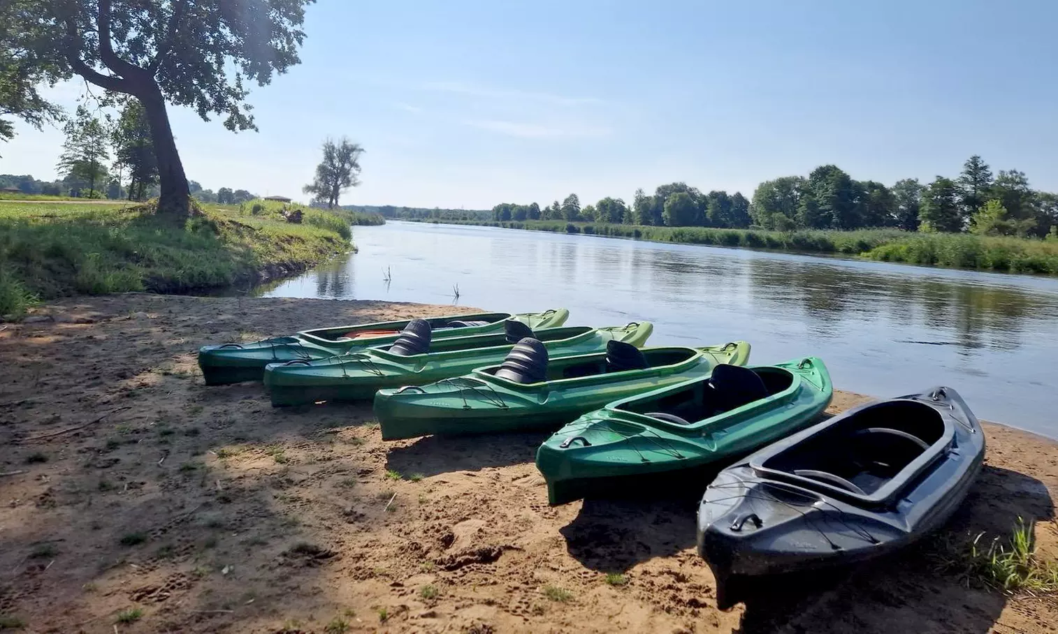 Spływ kajakowy po Pilicy dla 2 lub 4 osób z Tomczyc