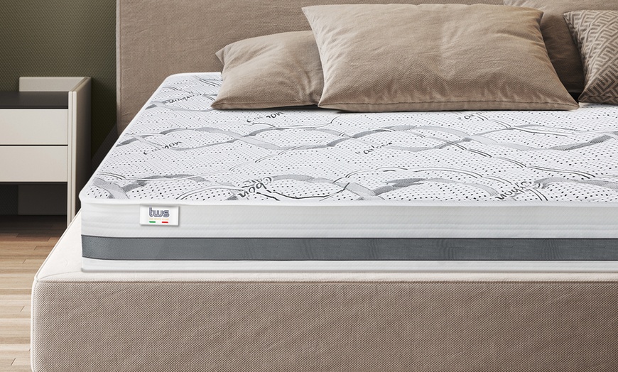 Image 3: Matelas orthopédique 20 cm à mémoire de forme The White Stone