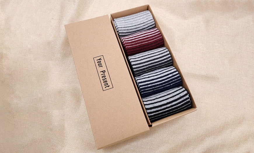 Image 12: Set of Five Pairs Wool Men's Socks 
