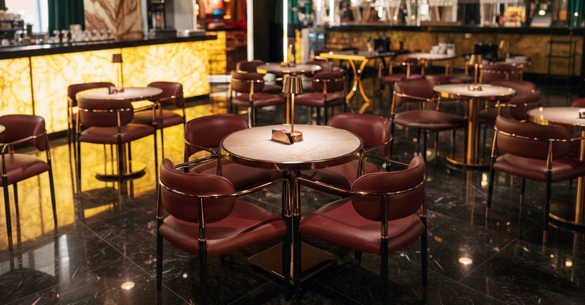 Up To Aed 100, 200, 300 Or 500 To Spend On Food And Beverages Up To Aed 100, 200, 300 Or 500 To Spend On Food And Beverages