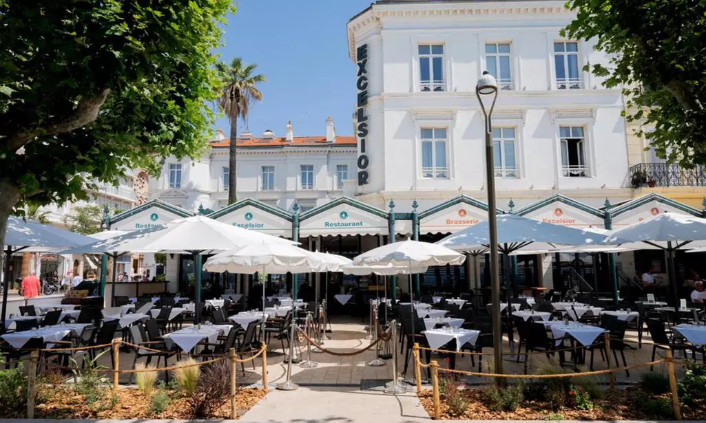 Saint-Raphaël : 1 à 3 nuits avec petit-déjeuner et menu découverte