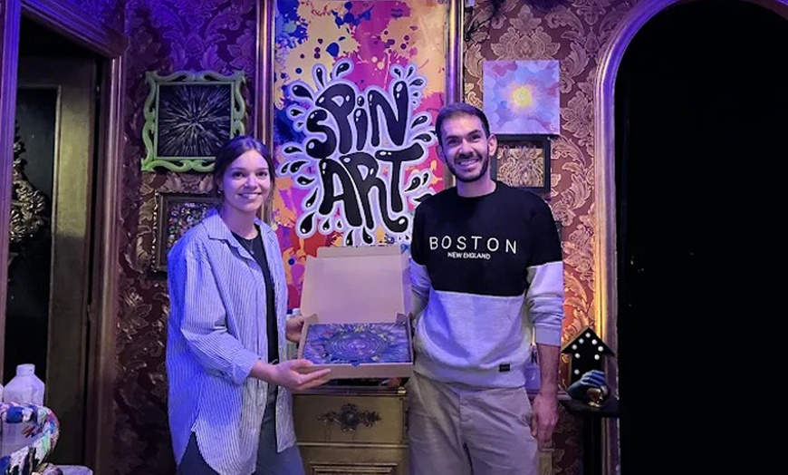 Image 7: Pedalea y pinta: taller creativo BikeSpinArt para hasta 4 personas
