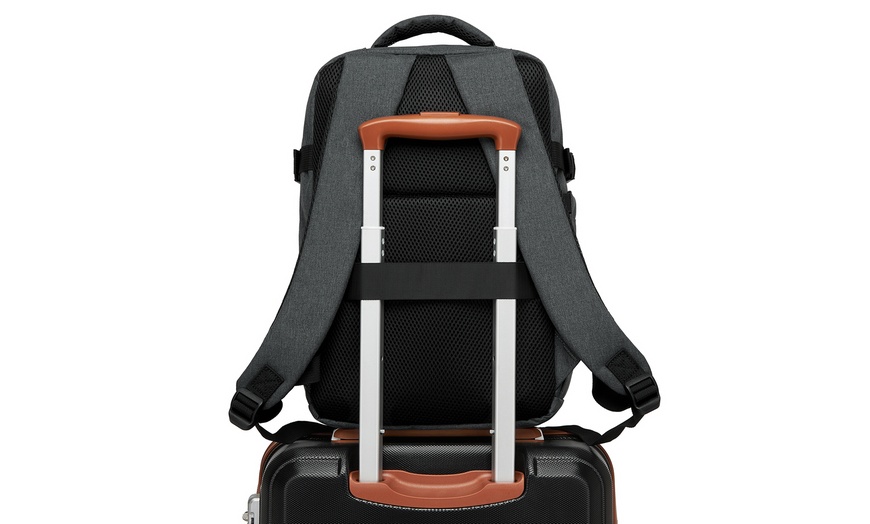 Image 11: Rugzak met 15 liter inhoud