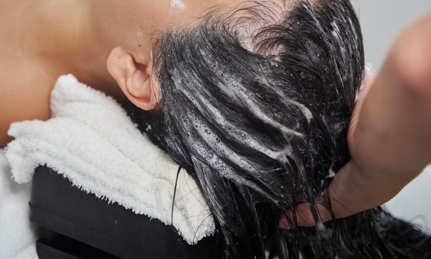 Image 4: Experiencia de spa capilar japonés deluxe con bebida de cortesía