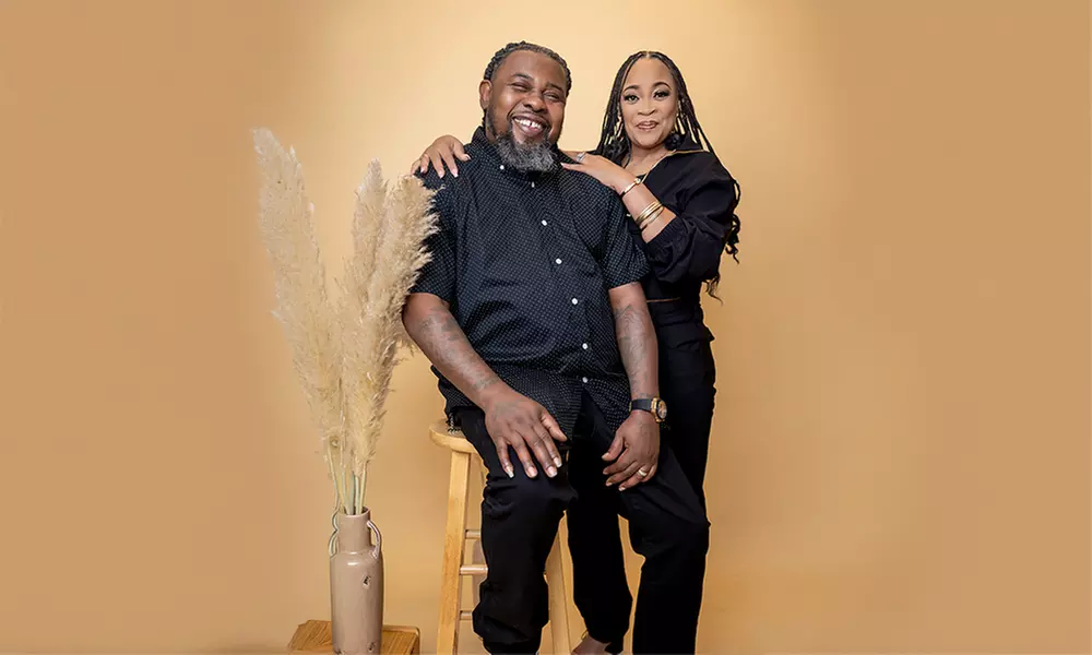 In-Studio Photography: 30, 60, 90 Min Shoots with 5, 15, 20 Digital Prints Respectively - Up to 50% Off