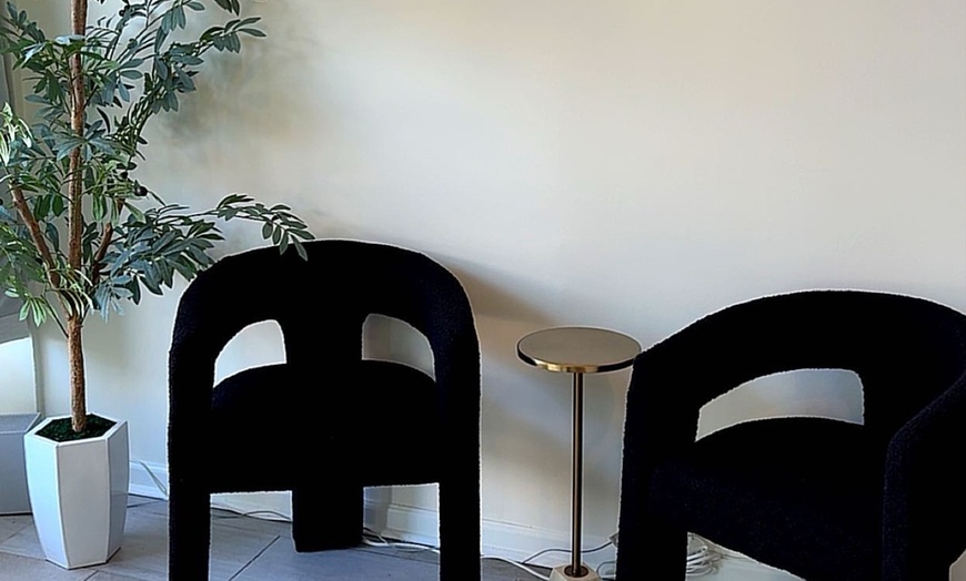 Image 2: Up to 50% Off on Waxing - Men at Vida Atelier