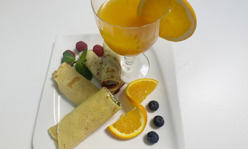 Image 2:  Frühstück nach Wahl inkl. Heißgetränk für 1, 2 oder 4 Personen