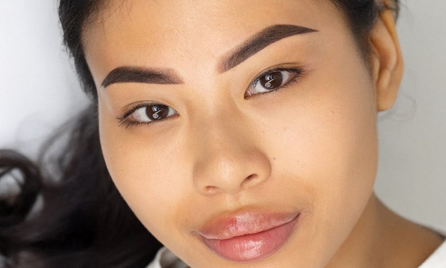 Image 6: Enhance Your Look: Semi-Permanent Eyebrow, Lips or Eyeliner Makeup 
