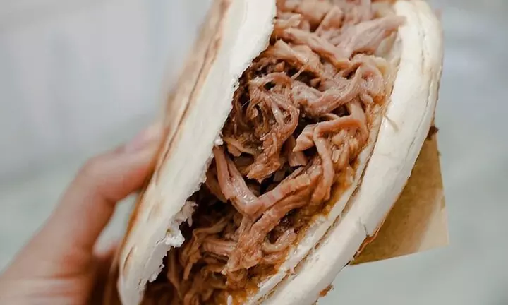 Explore Day or Night Flavors of Flushing Food Tour for Up to 4 People 