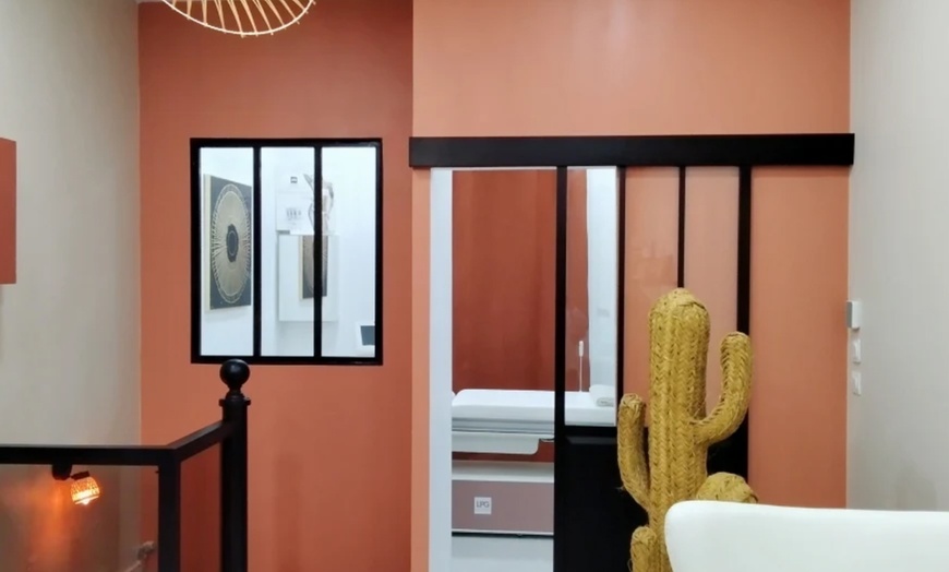 Image 8: Soin du visage au choix : purifiant, nourrissant, anti-âge ou peeling 