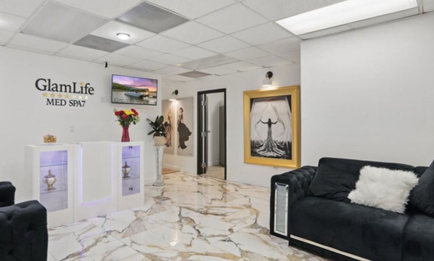 Image 7: Single/ Package Deals for Lymphatic Drainage Massage with Wood Therapy