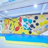 Image 2: ¡Escala sin límites! Acceso libre a rocódromo para niños o adultos 