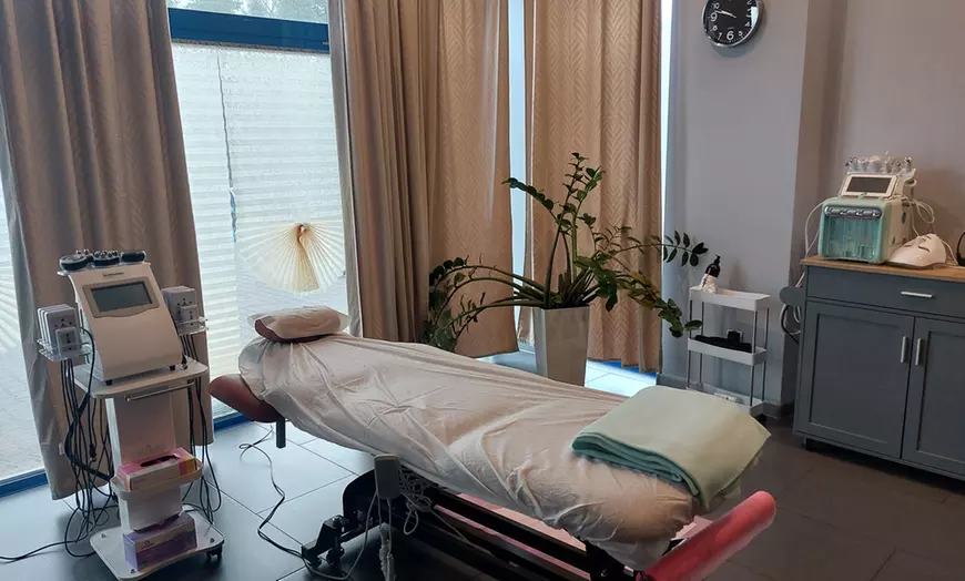 Image 2: Peeling kawitacyjny lub wieloetapowe oczyszczanie wodorowe 
