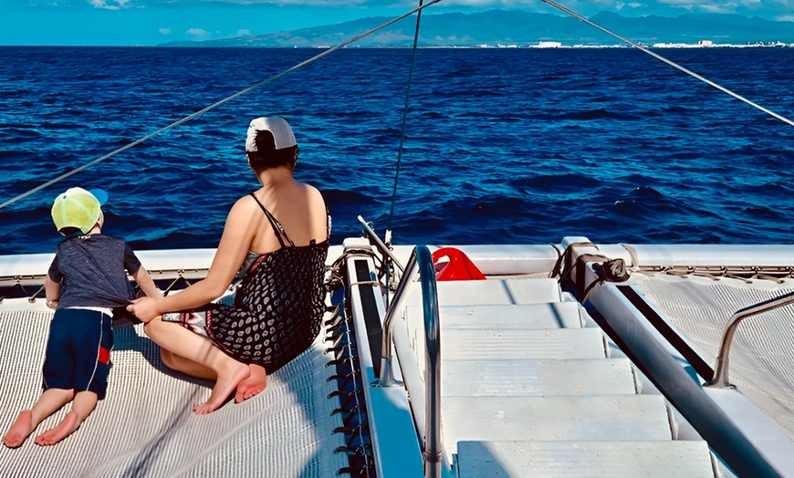 Image 6: 1-Hour Aloha Sail – Waikiki Coastline & Diamond Head Views