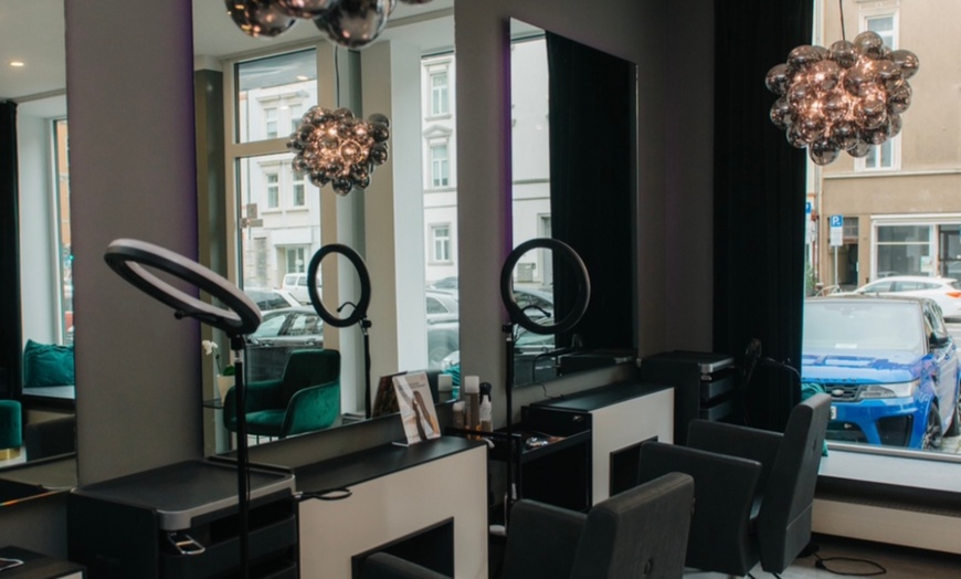 Image 3: 30-60. Min.: „Endosphere-Therapie“ – Anti-Cellulite-Massage