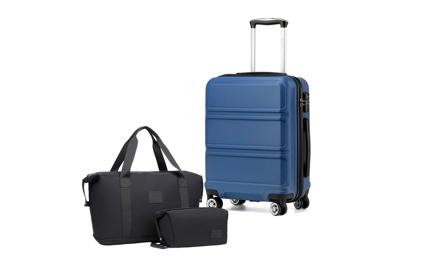 Image 10: Set de bagages 3 pièces : valise, sac de voyage et trousse de toilette