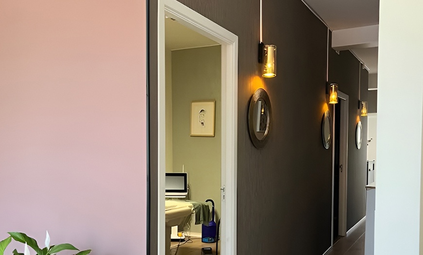 Image 5: Pressotherapie lymfedrainage of ontspanningsmassage in Watergraafsmeer