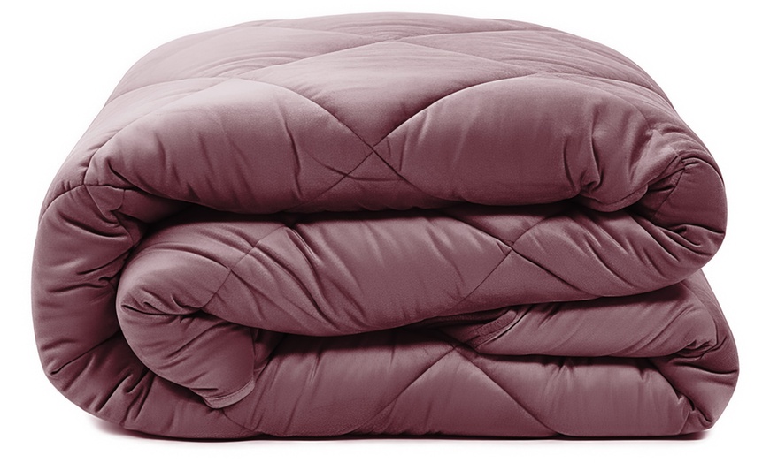 Image 26: Trapunta in velluto Irina