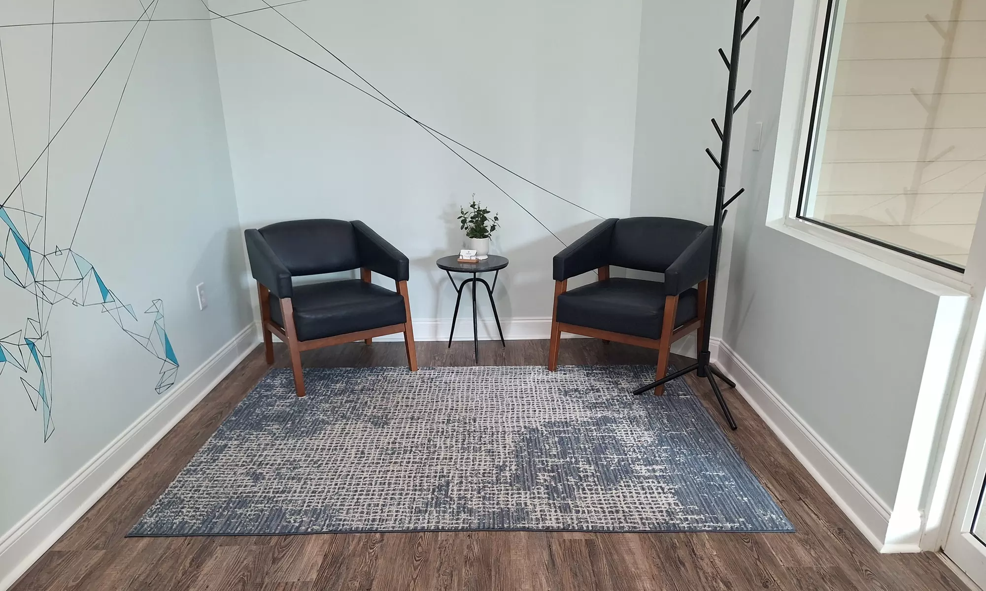 Unwind with One 60 or 90 Minute Deep Tissue Massage