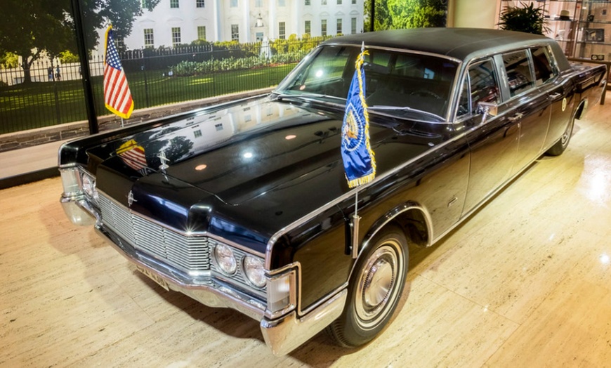 Image 16: Explore the LBJ Presidential Library and Museum 