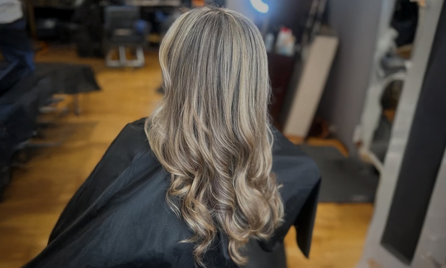 Image 5: Haircut, Treatment & Scalp Therapy Services with Teresa 