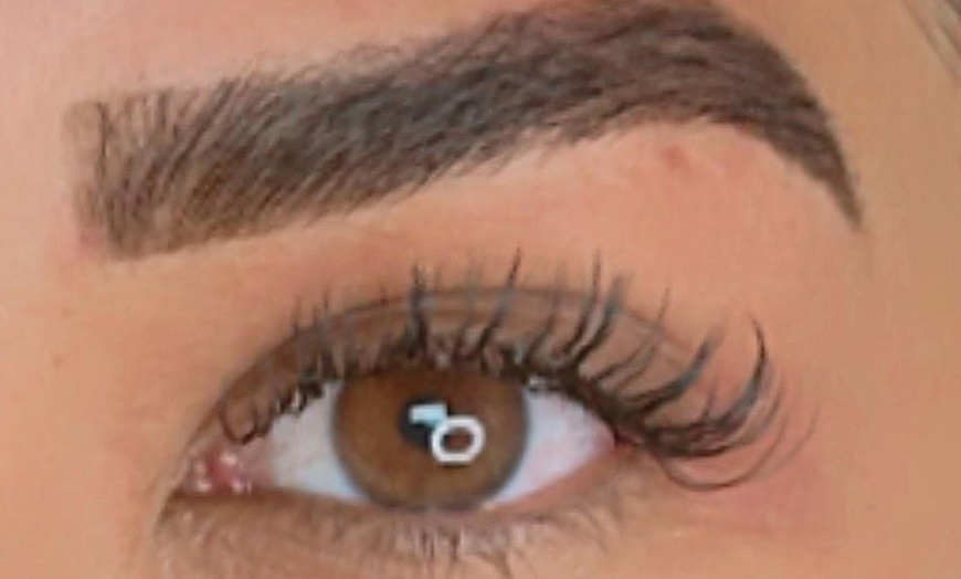 Image 5: Extensiones de pestañas: clásico, rímel, 3D, brasileño o mega ruso
