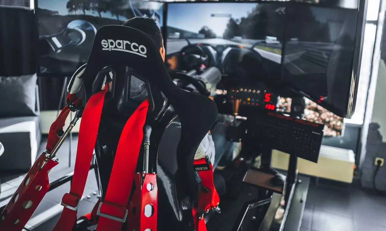 60 Min. Rennerlebnis-Simulator nach Wahl