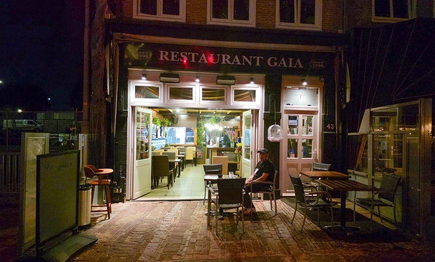 Image 9: Proef rijke Syrische smaken met lamsvlees, kip en geurige bijgerechten