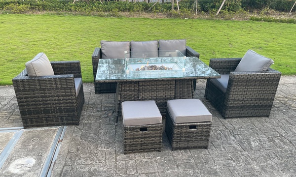 Up To 60% Off 7-Seater Rattan Effect Garden Lounge Set with Gas