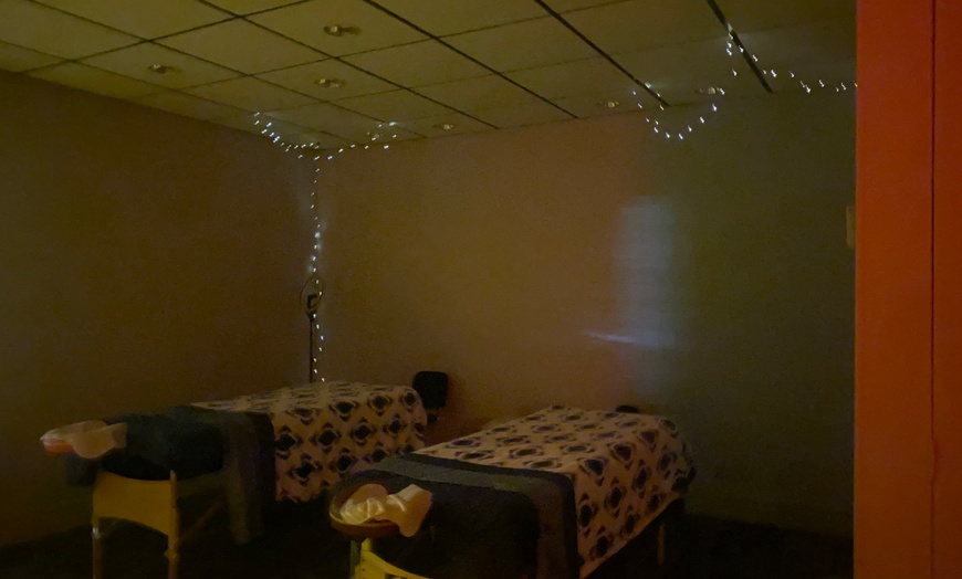 Image 9: Pampering Spa Package w/ Massage, Facial, Wine & More