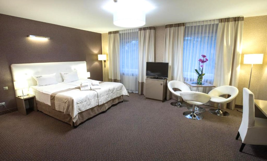 Image 7: Góry Świętokrzyskie: 2-5 nocy ze śniadaniami i pakietem atrakcji