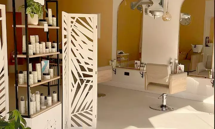 2 o 4 sesiones de vendas frías, lipolaser y masaje drenante en zona a elegir para 1 persona, ahorra hasta un 89% - Second Medium