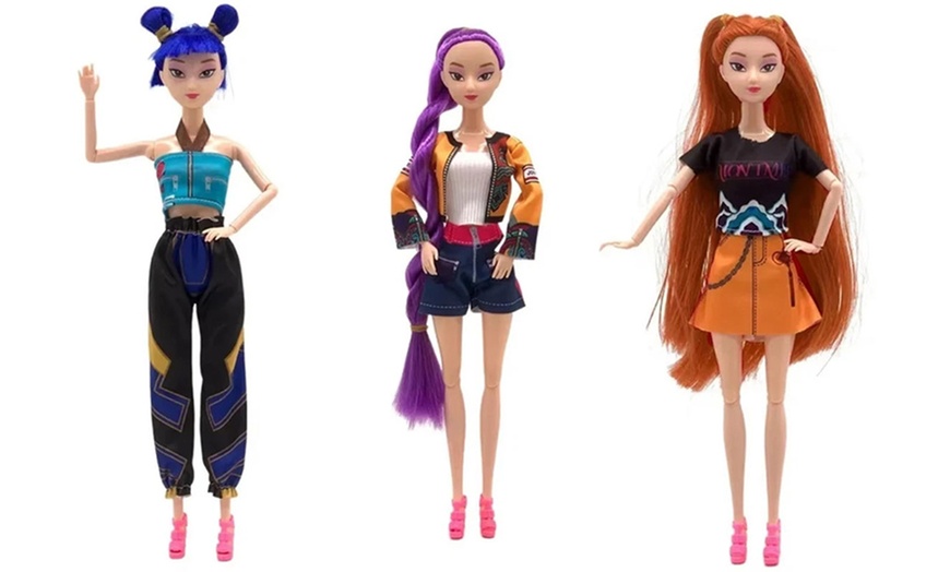 Image 1: Ensemble de 3 poupées en vinyle