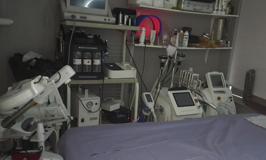 Image 5: Up to 12 Sessions of Body Lymphatic Massage or Post-Operation Massage