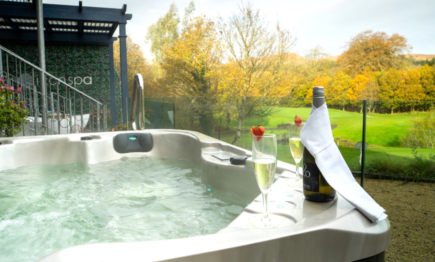 Image 7: Sligo: 4* Double Room Stay with Breakfast, Spa Treatment, & Prosecco