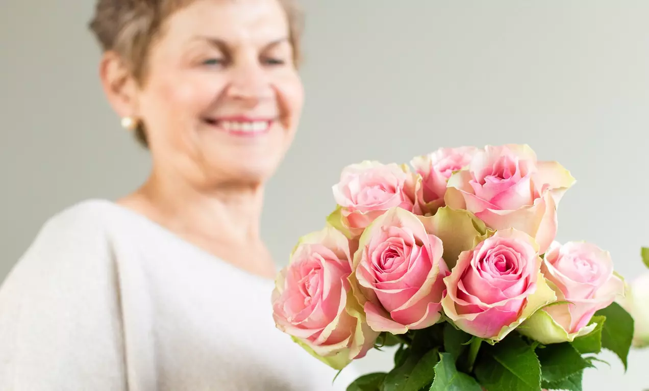 Premium Farm Fresh Roses from It's By U (Up to 42% Off) - Primary Image