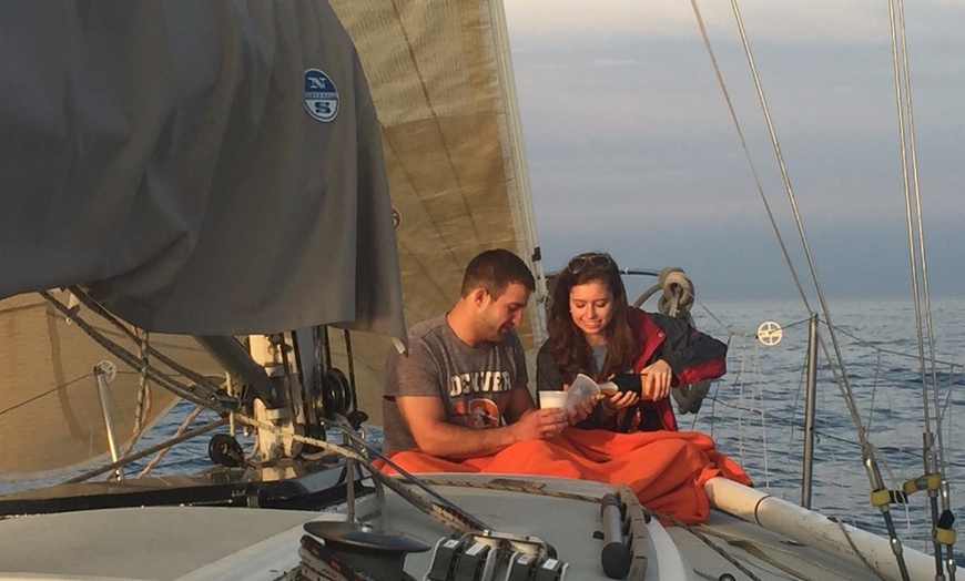 Image 8: 2-Hour Private Boat Tour for Six People with Fireworks and More