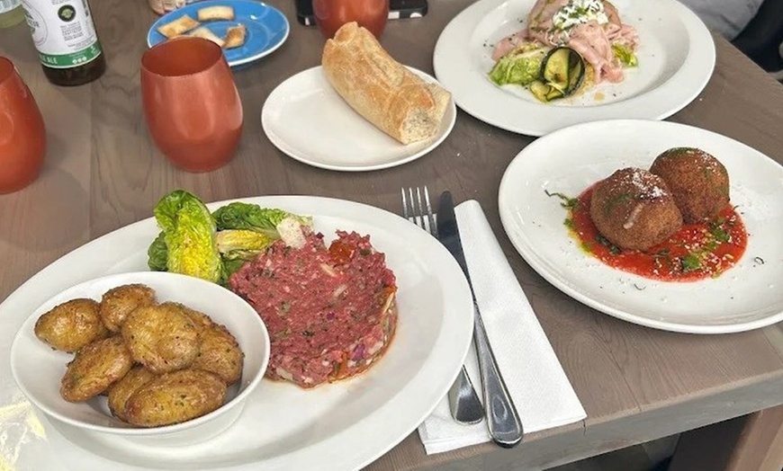 Image 3: Cuisine fraîche du Sud et d'Italie au restaurant Basilic