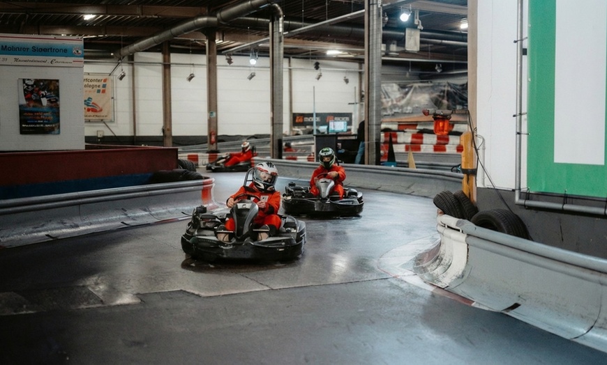 Image 4: Bis zu 50 Minuten Go-Kart-Spaß mit bis zu 65 km/h – für bis zu 2 Per.