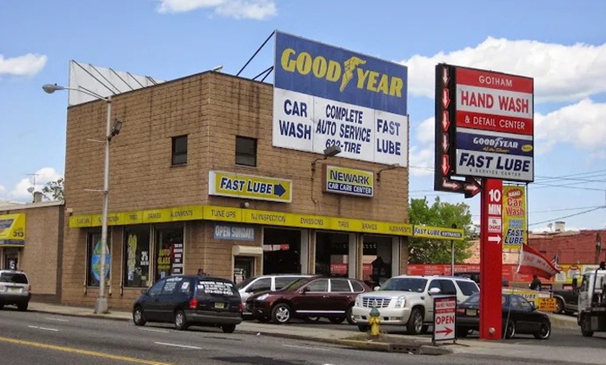 Image 2: Quality Oil Change - Up to 19% Off