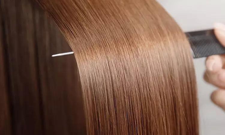 Cabello suave y sin frizz con Alisado de keratina
